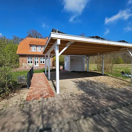 Holiday home Haus-kranichduene
