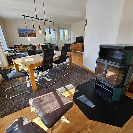 Haus-kranichduene