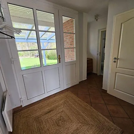 Holiday home Haus-kranichduene Hohwacht