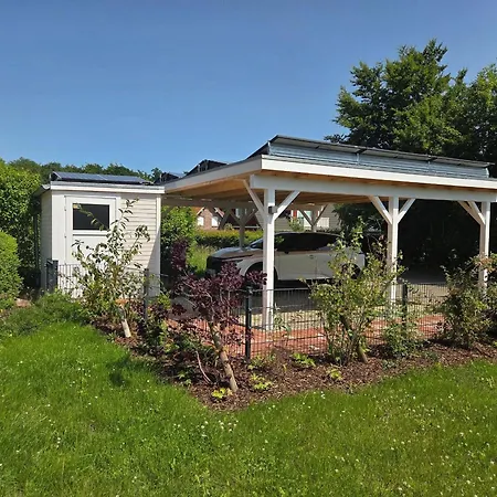Holiday home Haus-kranichduene *