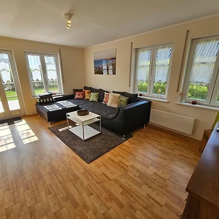 Haus-kranichduene Tatil Evi Hohwacht