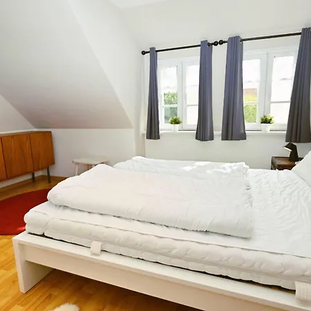 Haus-kranichduene * Hohwacht