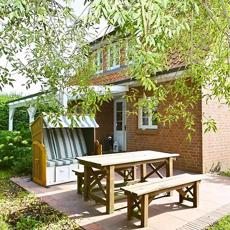 Дом отдыха Haus-kranichduene